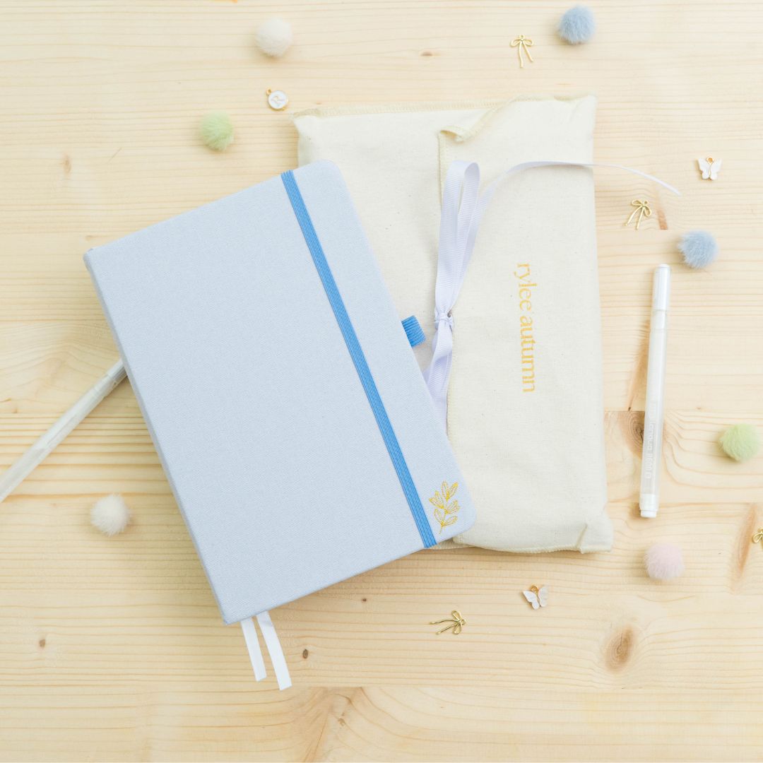 Glacier Pre-Made Bullet-Journal | Undated Hand-Drawn Planner "Glacier" Blue